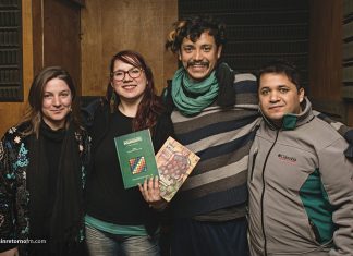 DESDE ARGENTINA: MANUELA Y OTROS RELATOS INSURGENTES