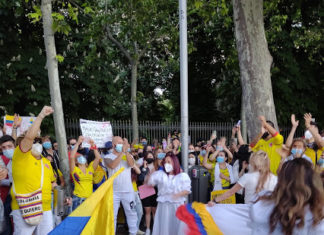 DANZA Y SOLIDARIDAD POR COLOMBIA