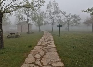 ASTURIAS: SUS MONTAÑAS, SUS MARES, SUS CAMINOS