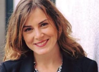 PATRICIA MORUECO, ACTRIZ Y POETA: LA OPORTUNIDAD DE EXPERIMENTAR CON LO NUEVO